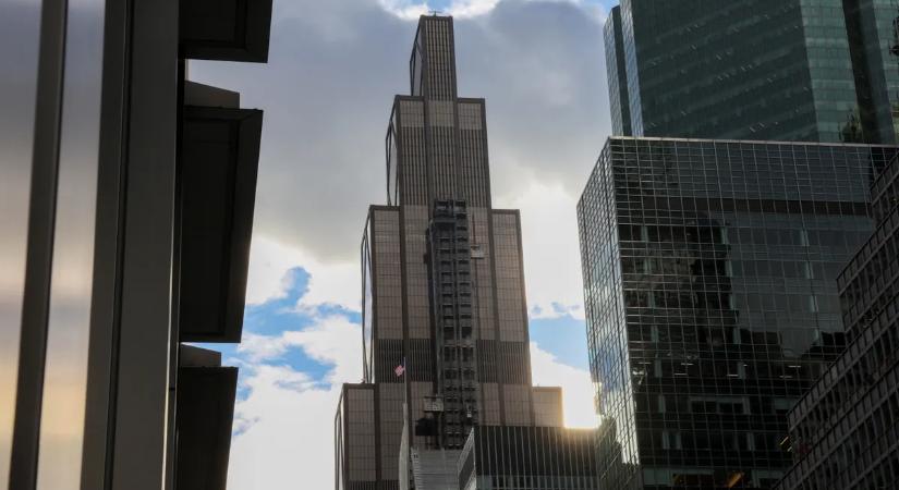 Pénzügyi zűrzavarra fogadnak a tengerentúli vagyonkezelők