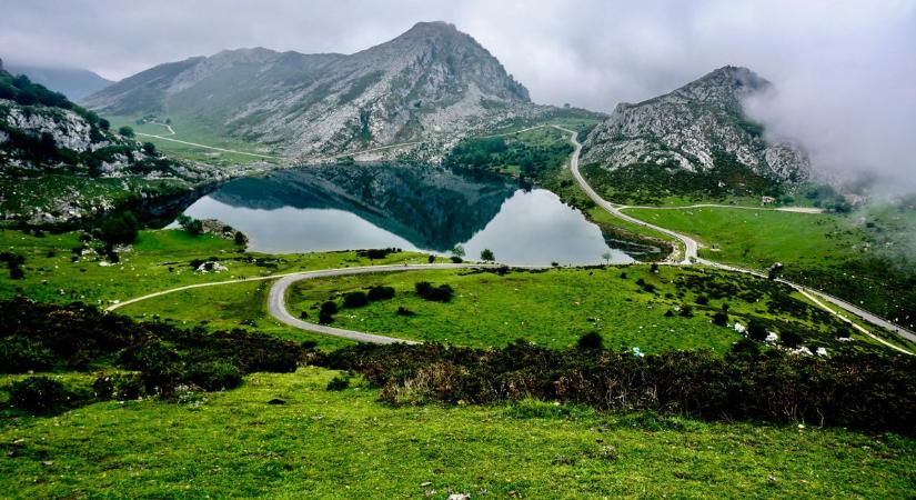 Tökéletes nyaralási uticél, csak kevesen ismerik: ez most a világ legszebb helye – nincs is nagyon messze Magyarországtól