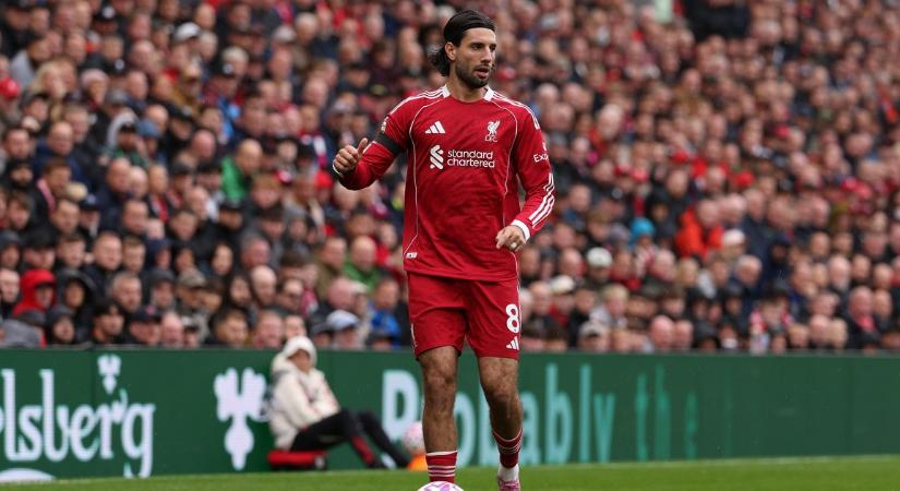 Aranycsata itthon és Angliában, mindent eldöntő csúcsrangadók – Jön a tavasz legizgalmasabb futballhétvégéje: mutatjuk a programot