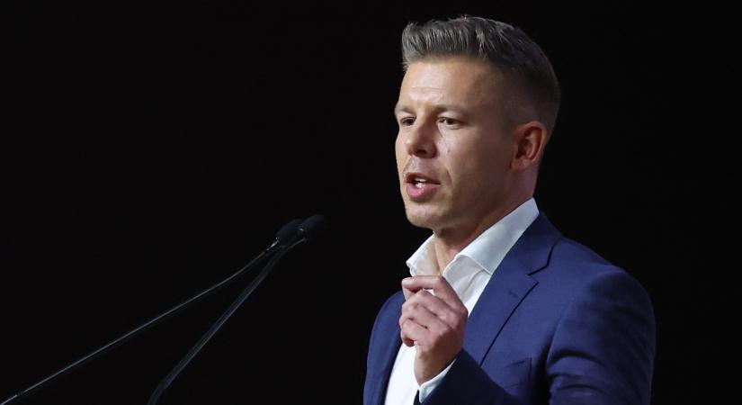 Magyar Péter bejelentése a Mol-vezérrel való tárgyalása után: ez lesz a védett ár sorsa