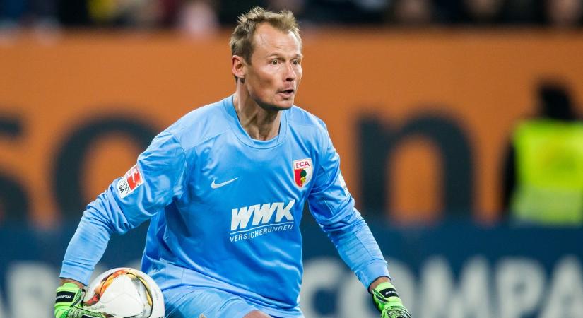 Elhagyatottnak hitte a vasútvonalat? – Tovább részletek derültek ki a sztárkapus haláláról