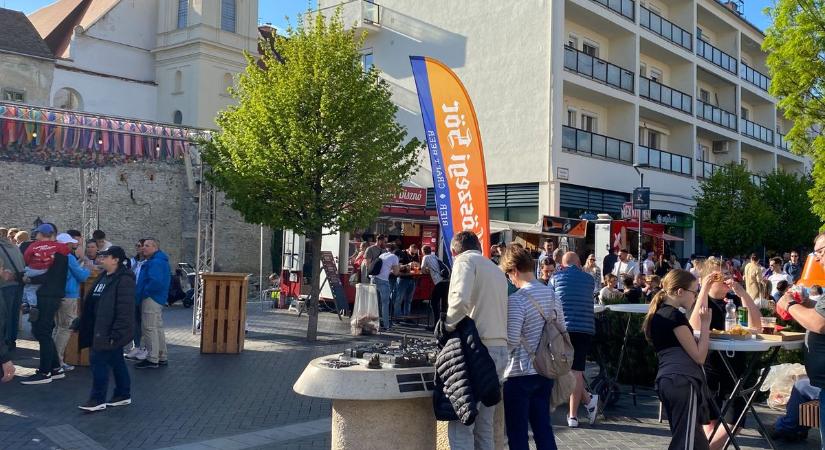 Dallamok és ízek találkozása: Lil Frakk saksukával hódítaná meg a gasztronómia világát