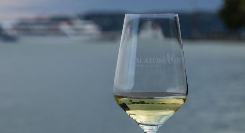 Borászok figyelem, közeleg a Balatonfüredi Borverseny!