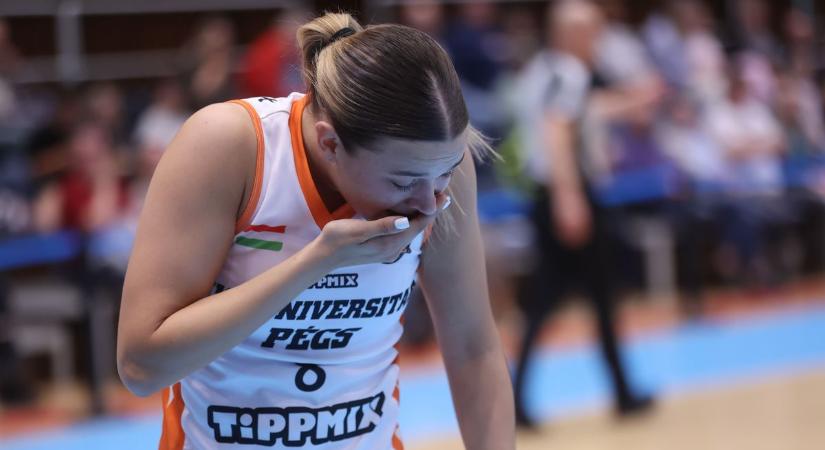 Brutál keményen vágtak oda a pécsi lányok, megcsúszott a Panthers