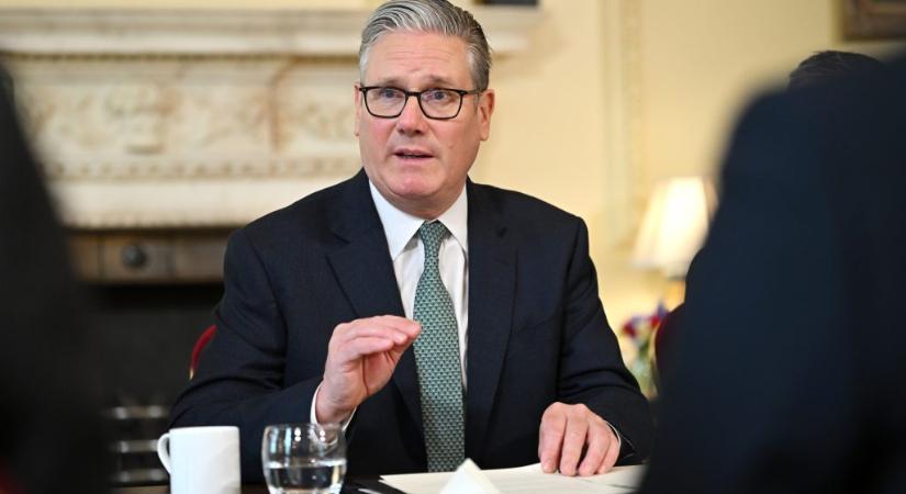 A brit miniszterelnökkel egyeztetett Magyar Péter