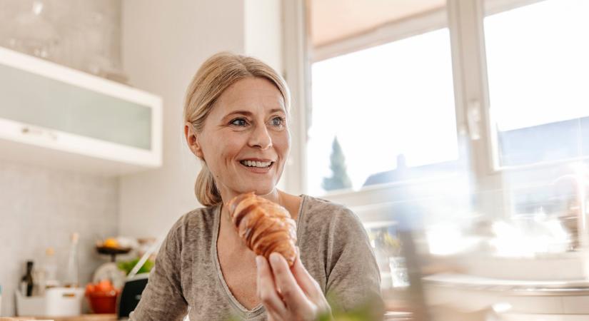 50 felett ezek az ételek alattomosan pusztítják az egészséged, sokan mégis naponta eszik