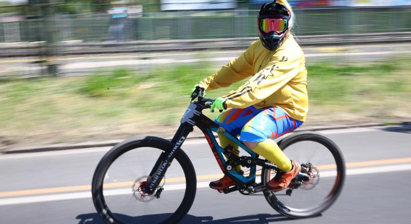 Két kerék, tízezer szív: Budapest felemelte a bringáját