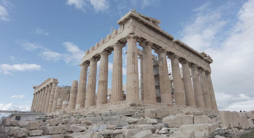 Szeretnének-e háborúba menni a spártaiak ellen?