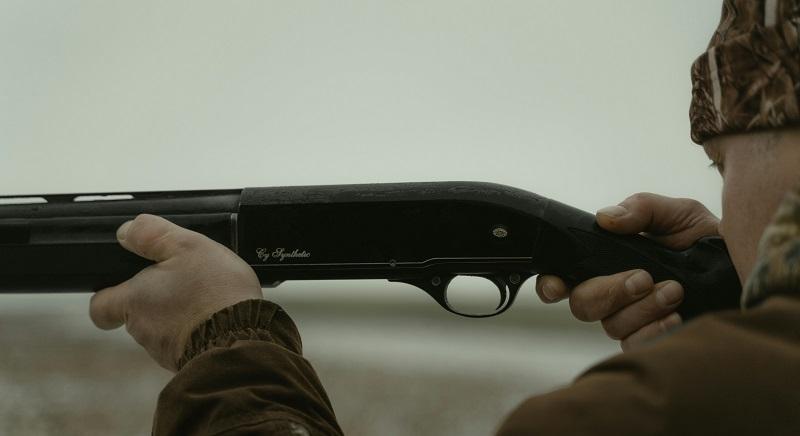 Őrizetbe vettek két vadászt – Lelőttek egy medvét