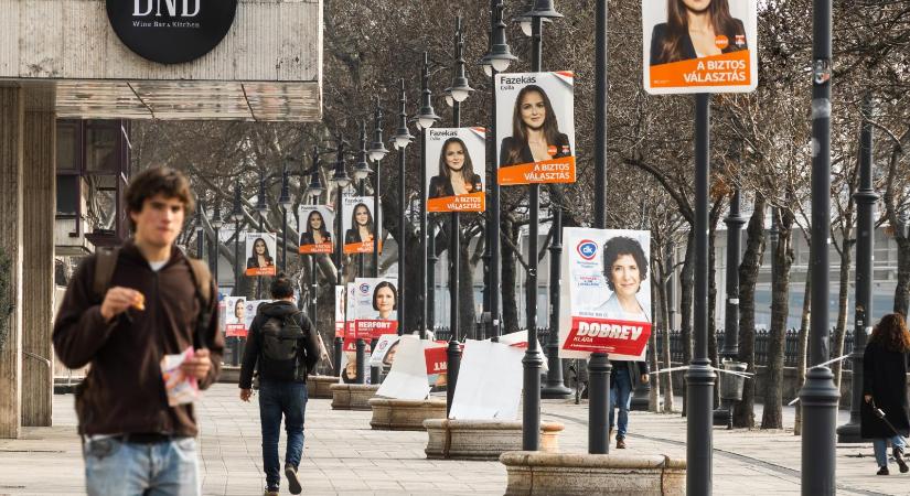 Még három hetük van a pártoknak a választási plakátjaik eltüntetésére a közterületekről