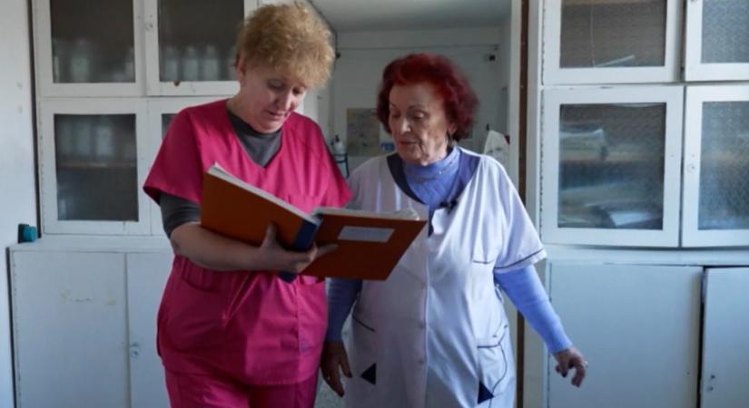 Nyugdíjaskorú orvosok tartják fent az állami egészségügyet Bulgáriában is