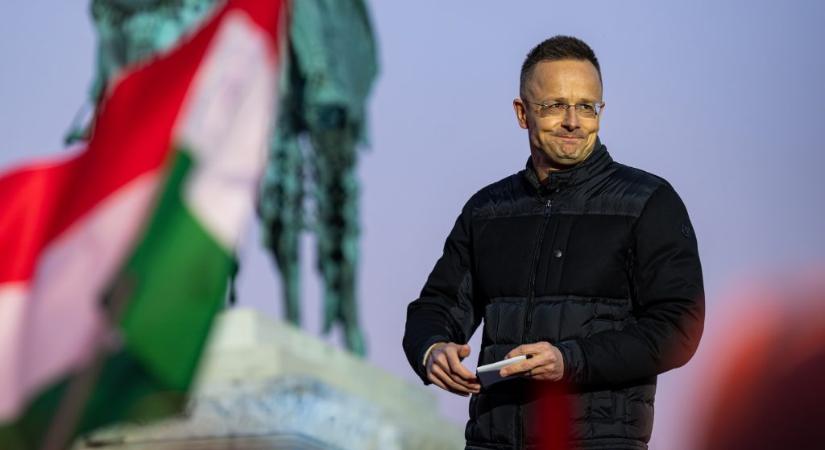 Szijjártó Péter a választási vereség óta először posztolt Facebookon
