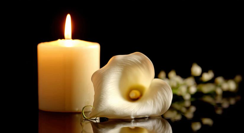 Tragédia: 29 évesen özvegyült meg az imádott énekesnő, a család elfordult tőle a gyászban