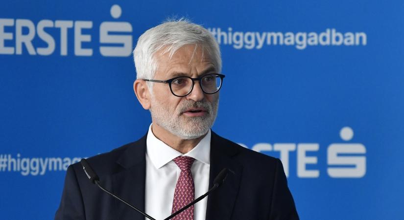 Zorán-dallal üzent a választás után a magyar Erste vezére: Mi nem politizálunk, de megtapasztaltuk, mi történik, ha a politika erstézik