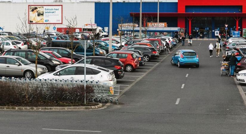 Hová tűnt a becsület? Mélyen hallgat a történtek után ez a kisvárdai autós