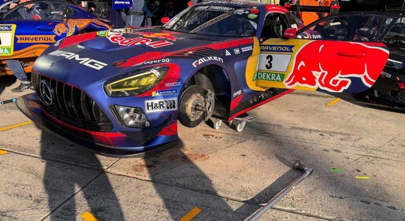 Verstappenék az ötödik helyről rajtolnak a Nürburgringen