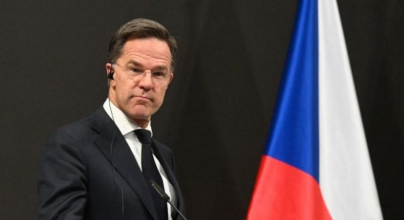Megszólalt Rutte az amerikai kilépést illetően