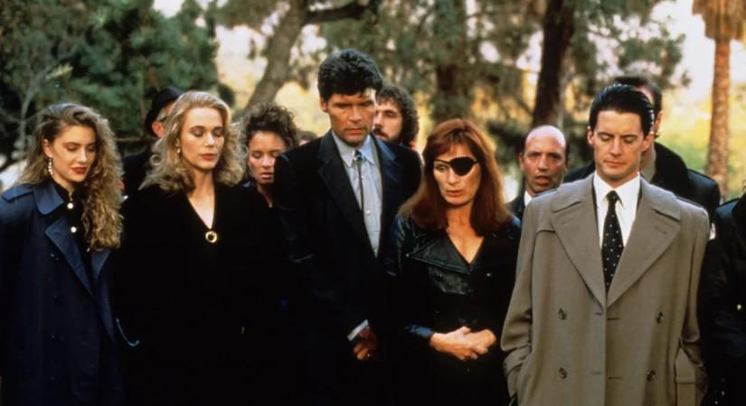 Időben kellett volna befejezni: sorozatok, amiket nem kellett volna húzni, mint a Dallast!