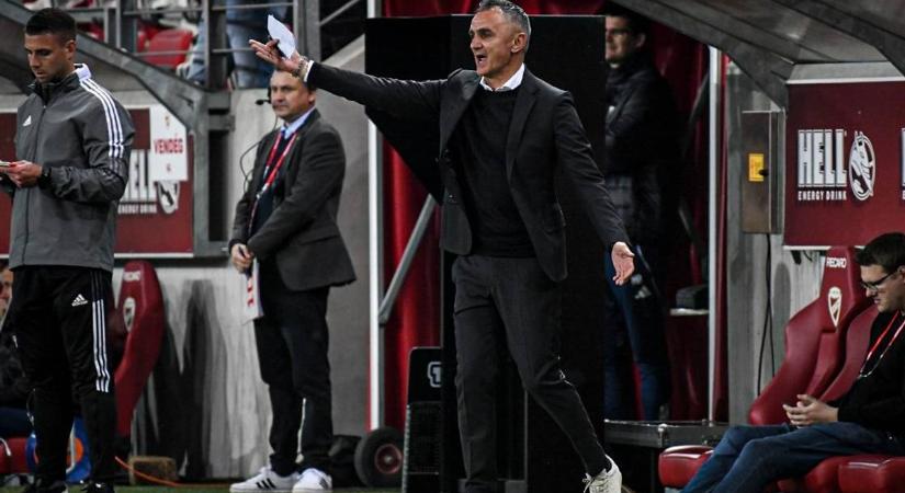 „Nehezen találom a szavakat” – tüntettek a magyar szurkolók, kirúgták az edzőt