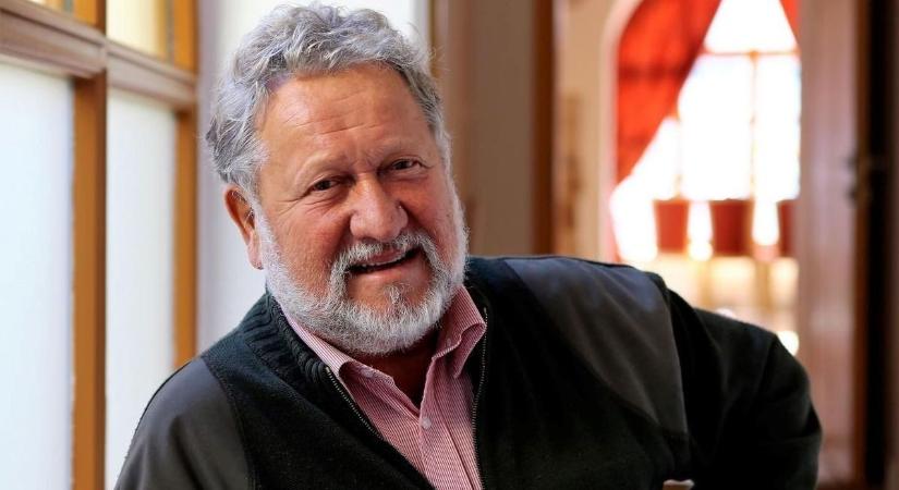 Bobory Zoltán hídjai barátságból, múltból, költészetből