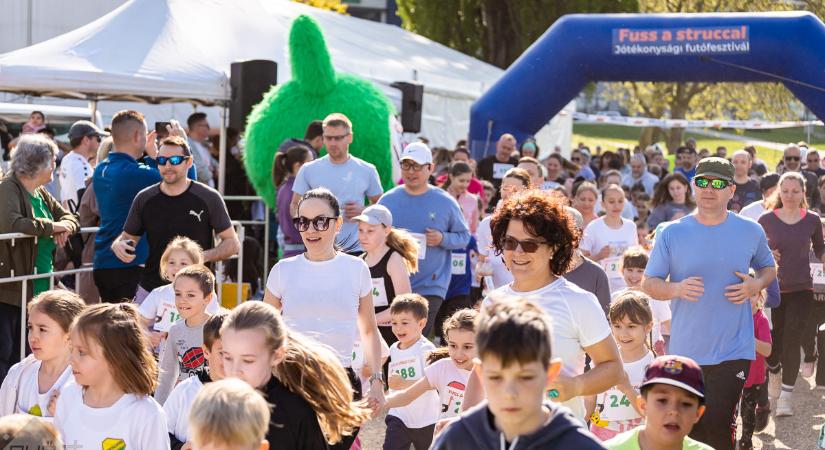 Jó ügyért futottak a Struccal!