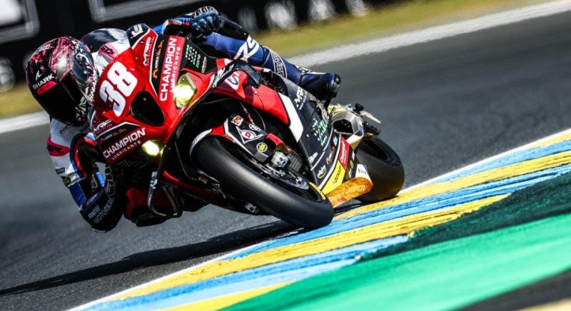 Kategóriagyőzelmet aratott a félig magyar csapat a Le Mans-i 24 órás motorversenyen!