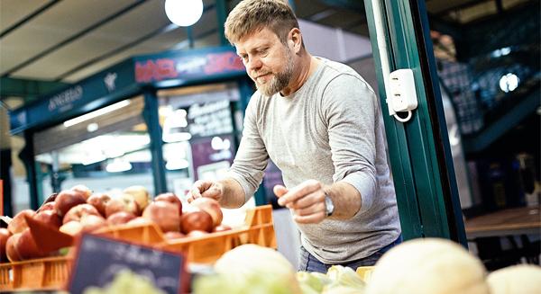 Szabó Győző elárulta titkát: másban keresi a boldogságot