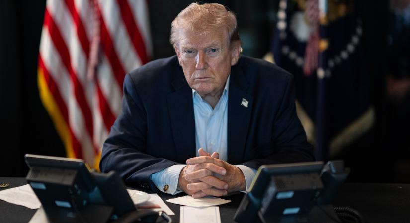 Donald Trump üzent Iránnak: Ha nem fogadja el az ajánlatunkat, minden egyes erőművet és hidat romba döntünk