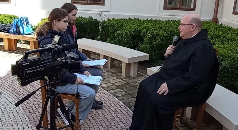 Siker a Helikonon: elismerés a Pannon iskola „Lélek a vizek felett” filmjének