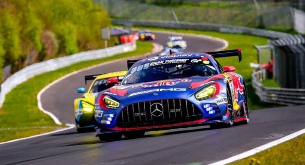 Verstappen remekül ment, majd jött egy váratlan hiba