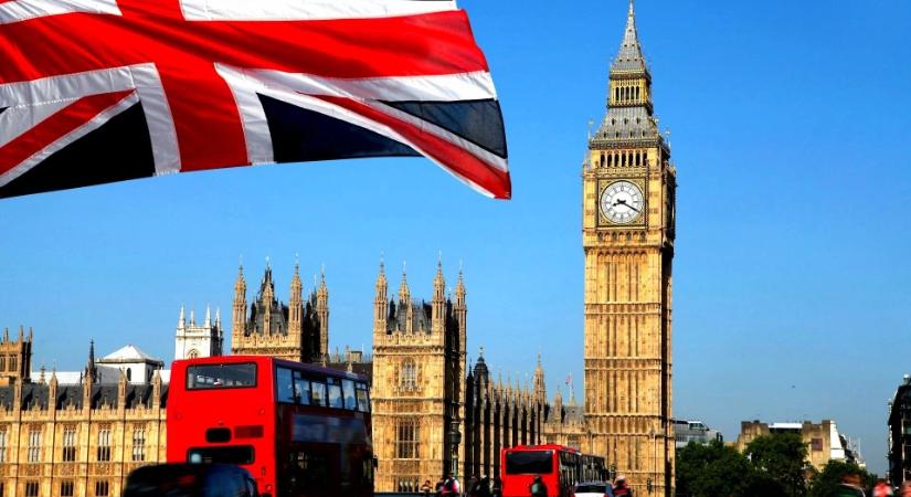 Nagy-Britannia csatlakozik az EU Ukrajna katonai támogatási programjához