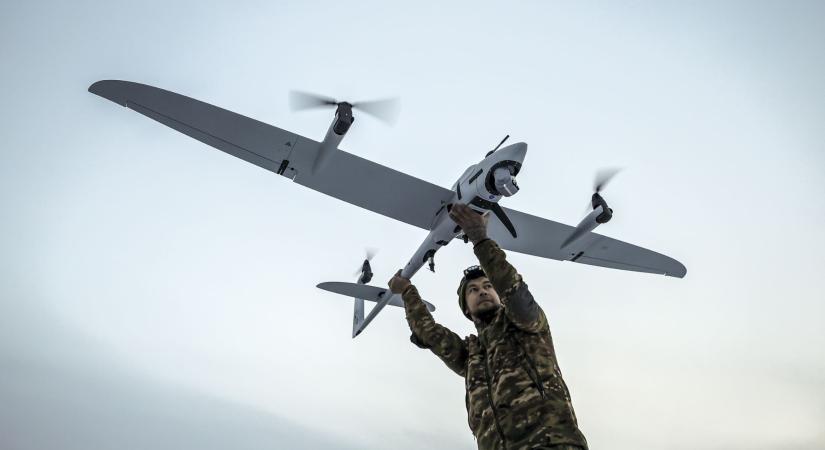 Ukrán légvédelem: orosz drónok Csernyihiv és Herszon térségére is halálos csapást mértek