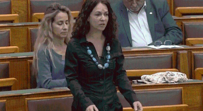 Szabó Tímea Philipnek: Azt hitted, örökké érinthetetlenek lesztek