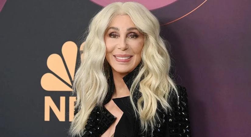 Váratlan családi titok: Cher egy telefonbeszélgetés során szembesült vele, hogy van egy unokája