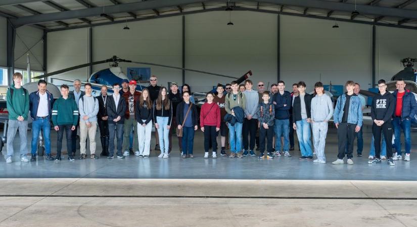 Lezajlott a börgöndi reptéren az idei első nyílt nap