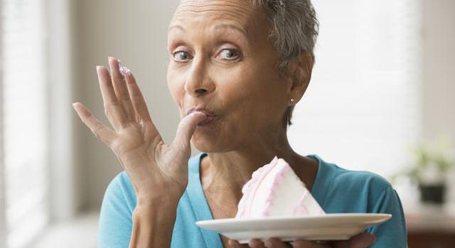 Ezért nem tudod abbahagyni a nassolást: meglepő a valódi ok