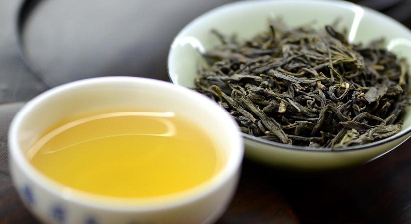 Egyre többen ezt japán teát isszák: hamarosan trendibb lehet, mint a matcha
