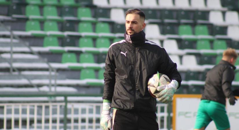 Egy ütközés után eszméletét vesztette, mentő vitte el az NB II-es kapust