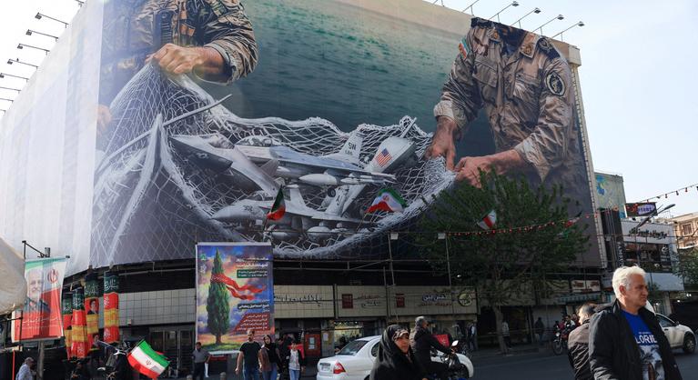 Irán inkább vállalja a teljes megsemmisülést, mintsem ismét leüljön az Egyesült Államokkal tárgyalni