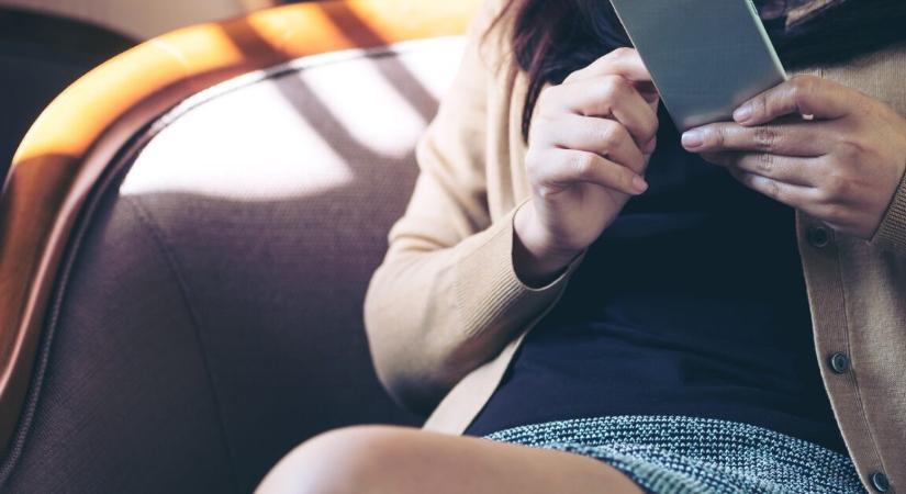 Furgonban él ez a gyönyörű 26 éves nő – luxuslakást csinált belőle, sokat spórol vele