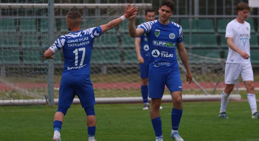 Gálaelőadást tartott a Komárom és a Tatabánya