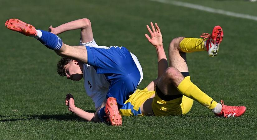 Füzesabony SC: több sebből vérezve...