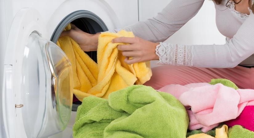Sokan együtt mossák a törölközőt és az ágyneműt, pedig ez több problémát okozhat, mint hinnéd