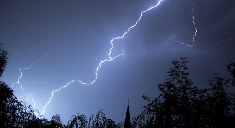 Heves viharok csaptak le Szlovénia több részén