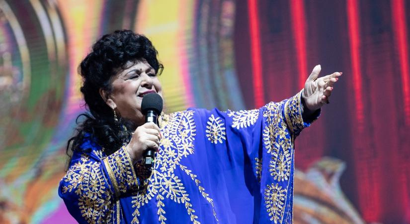 Egész nap a családja vigyáz Bangó Margitra