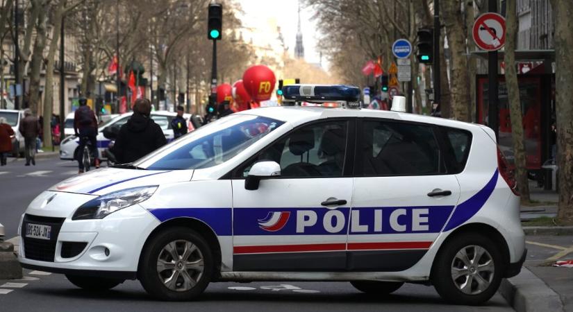 Azonnali riasztás Párizs közelében – több ezer embert telepítettek ki egy váratlan helyzet miatt