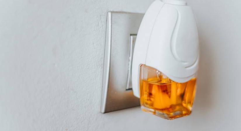 Ezt a gyártók elhallgatják: vegyészmérnök árulta el, hogy mi a baj az illatosítókkal