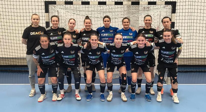 Újabb kiütéses sikerrel jutottak a bajnoki döntőbe a DEAC női futsalosai