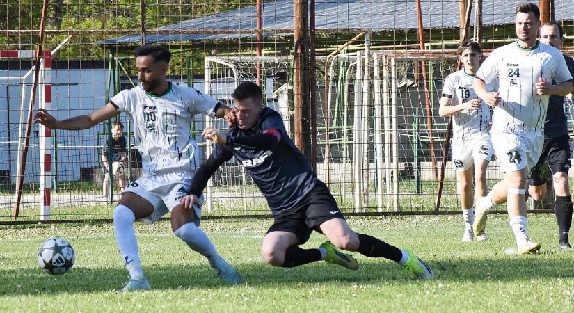 A Berény nyerte a jászsági derbit, menetel a Zagyvarékas – galériával