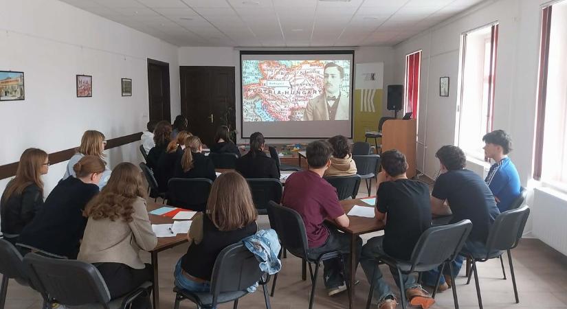 Rendhagyó történelemórák Kőszegen a Holokauszt magyarországi áldozatainak emléknapja alkalmából